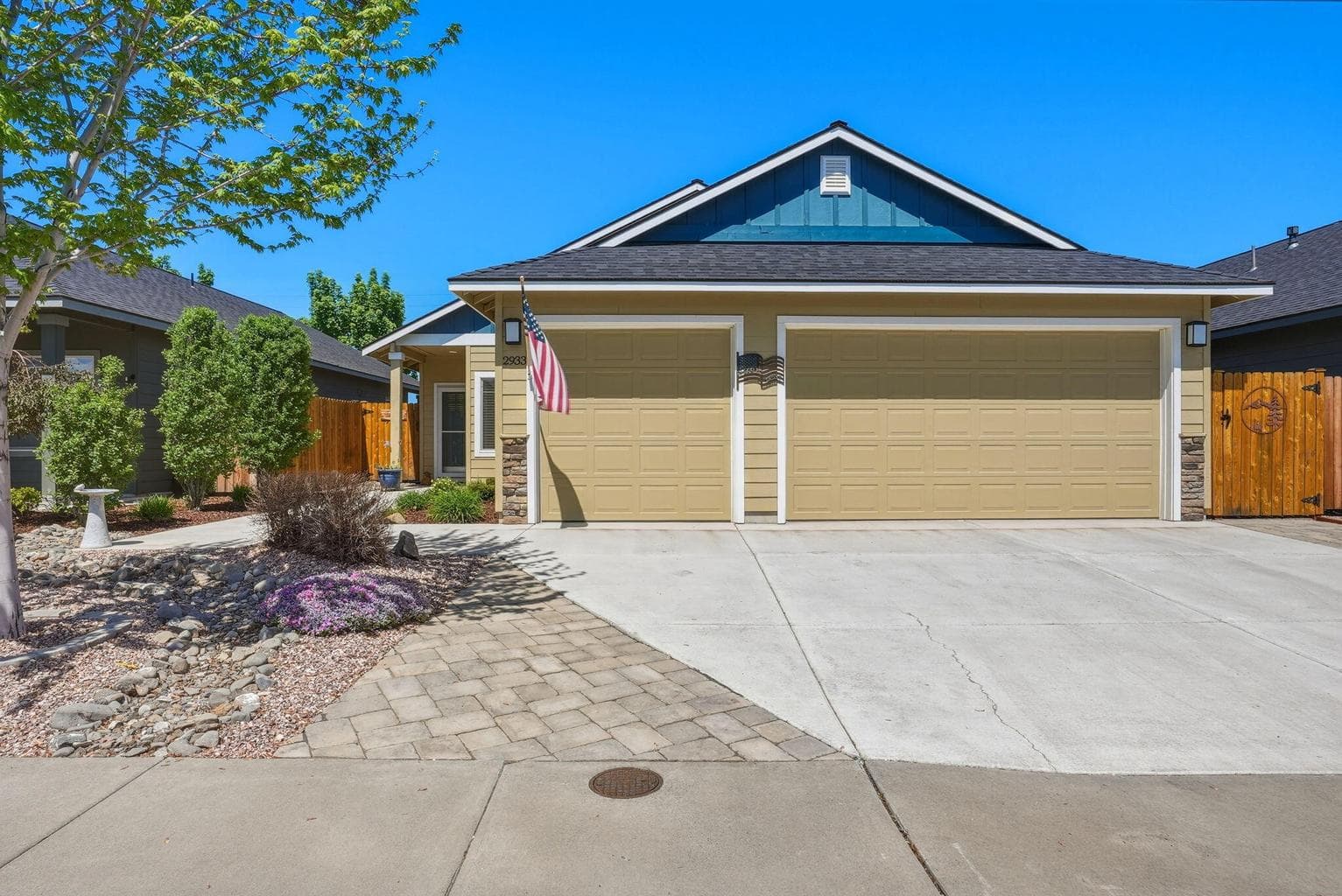 55+ community in desirable Waverly Place, Redmond, Oregon