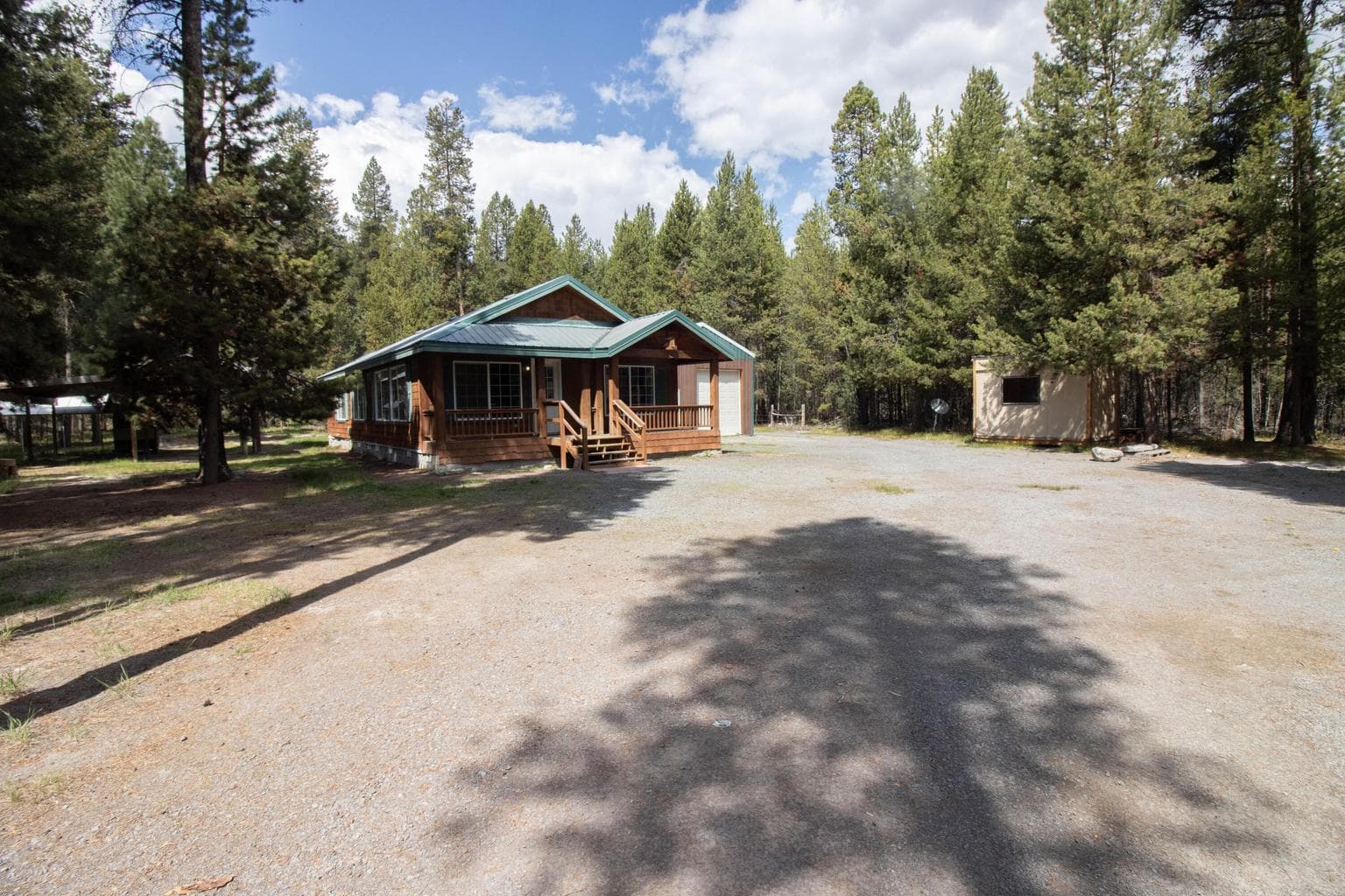 Photo of 15550 Rim Drive 3 of 43