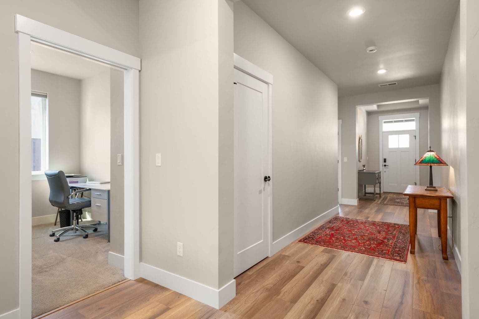 Photo of 1476 NE Rosemont Street 13 of 54