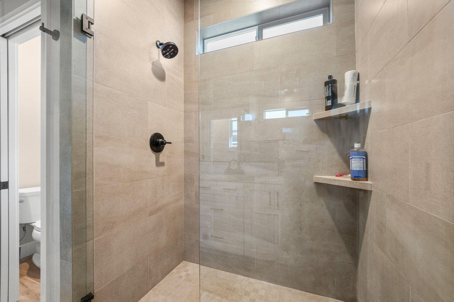Photo of 1476 NE Rosemont Street 41 of 54