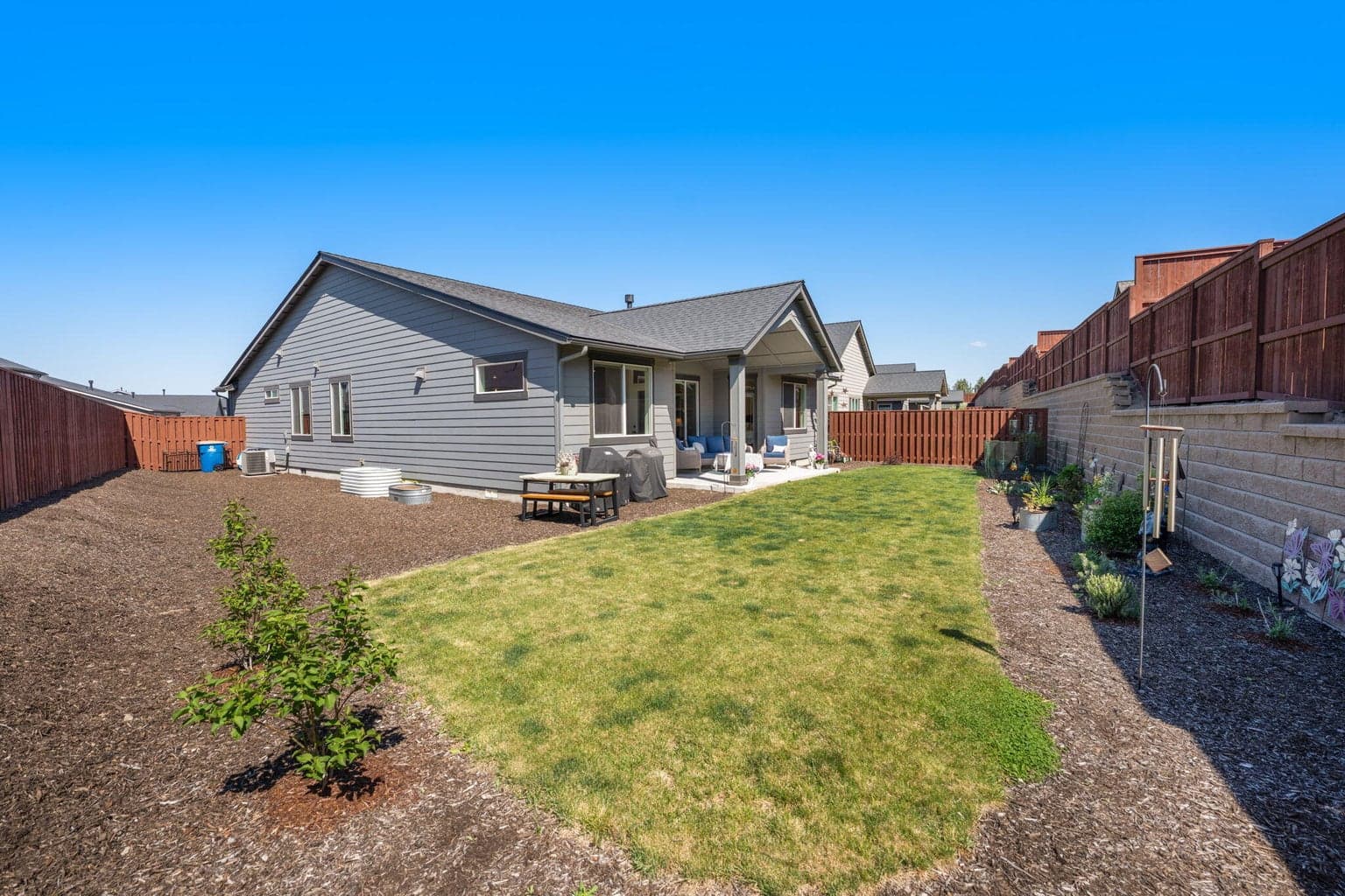 Photo of 1476 NE Rosemont Street 47 of 54