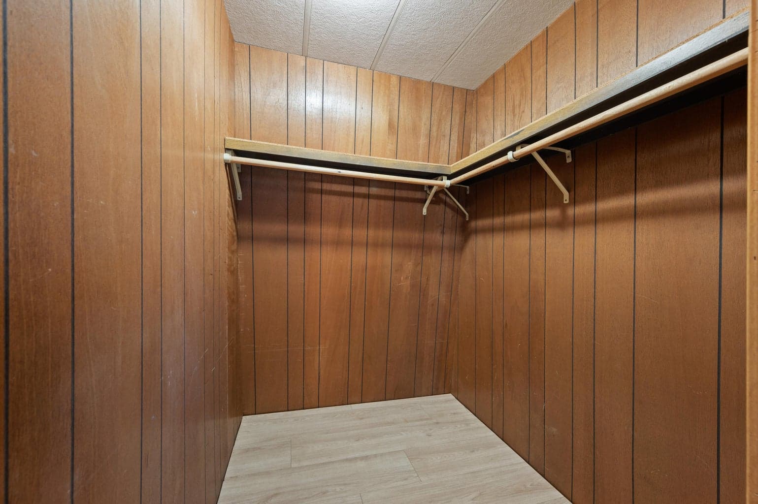 Photo of 133 SW Tompsett Street 23 of 56