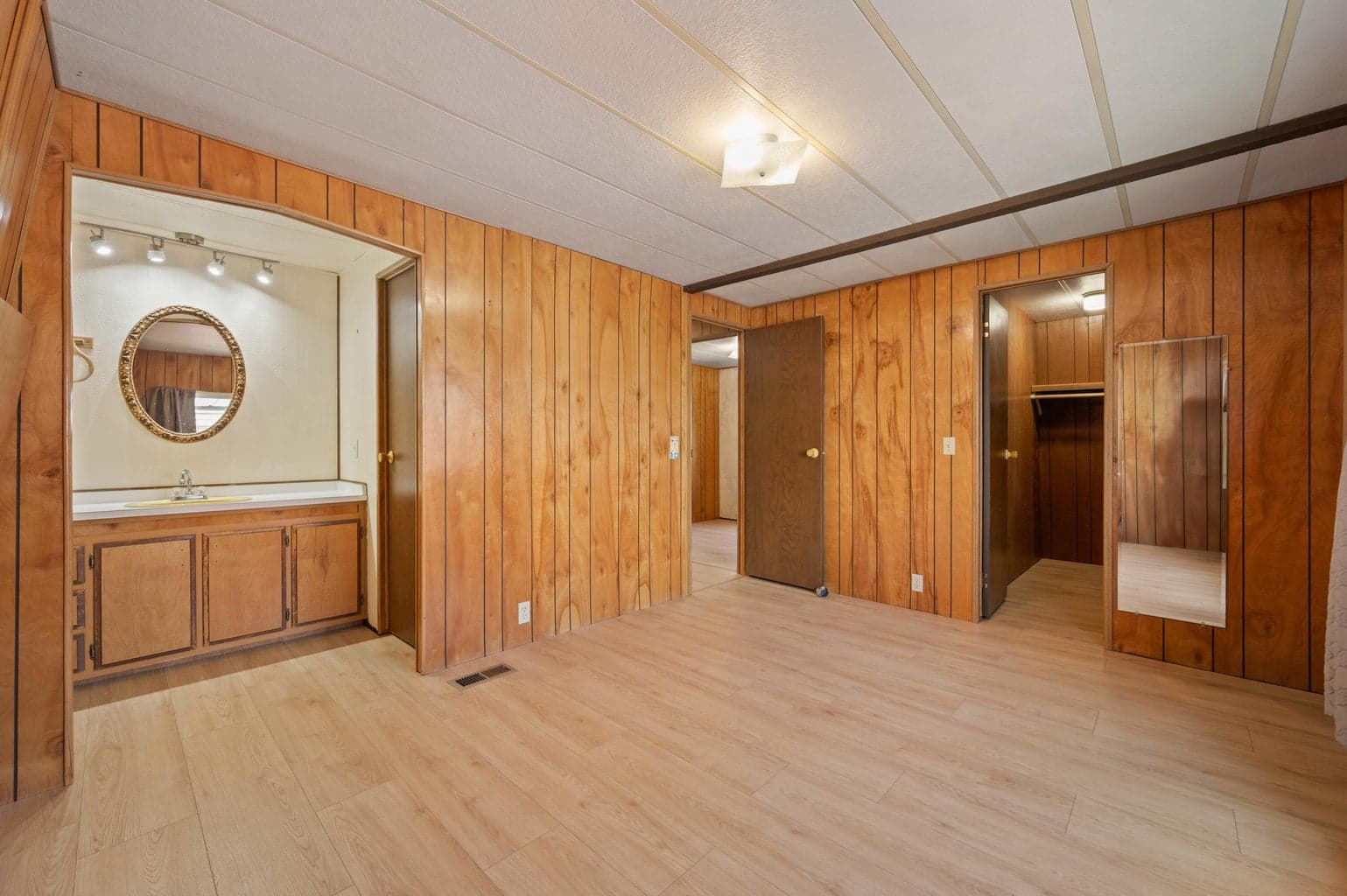 Photo of 133 SW Tompsett Street 24 of 56