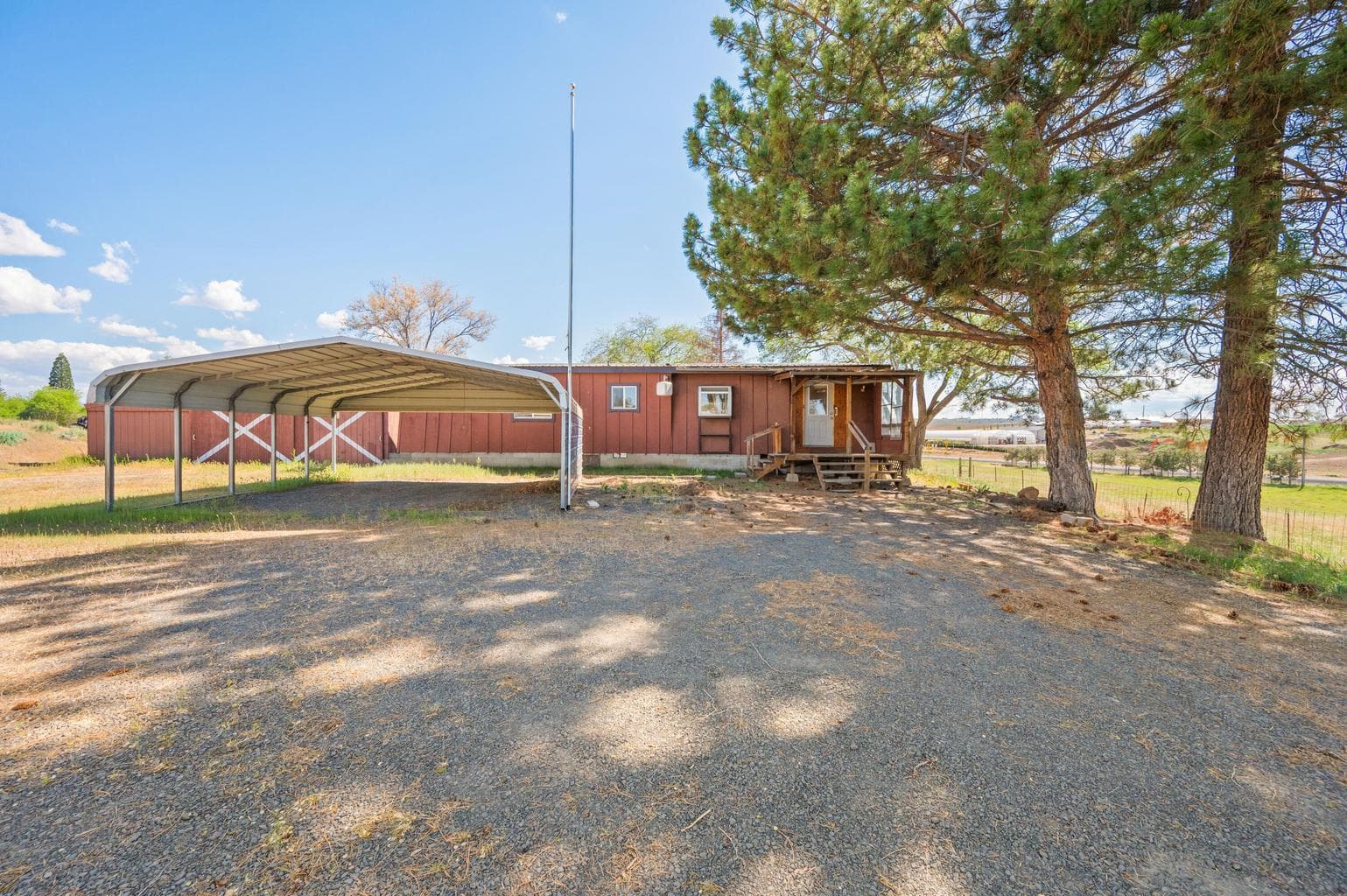 Photo of 133 Tompsett 3 of 56