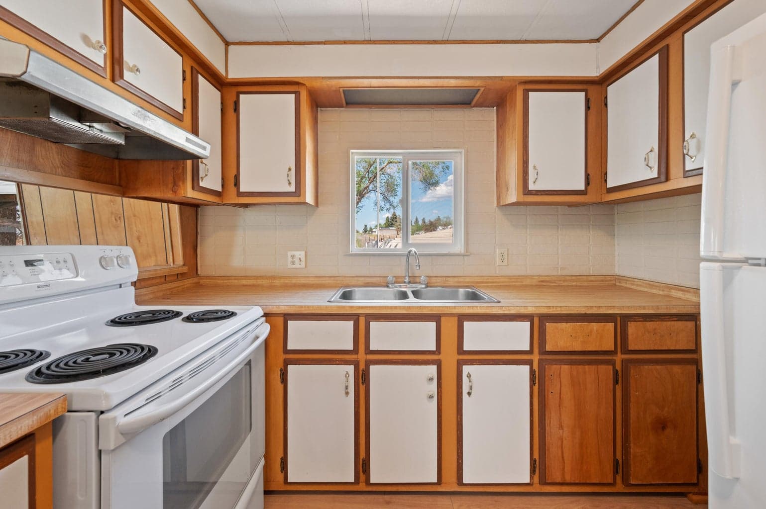 Photo of 133 SW Tompsett Street 15 of 56