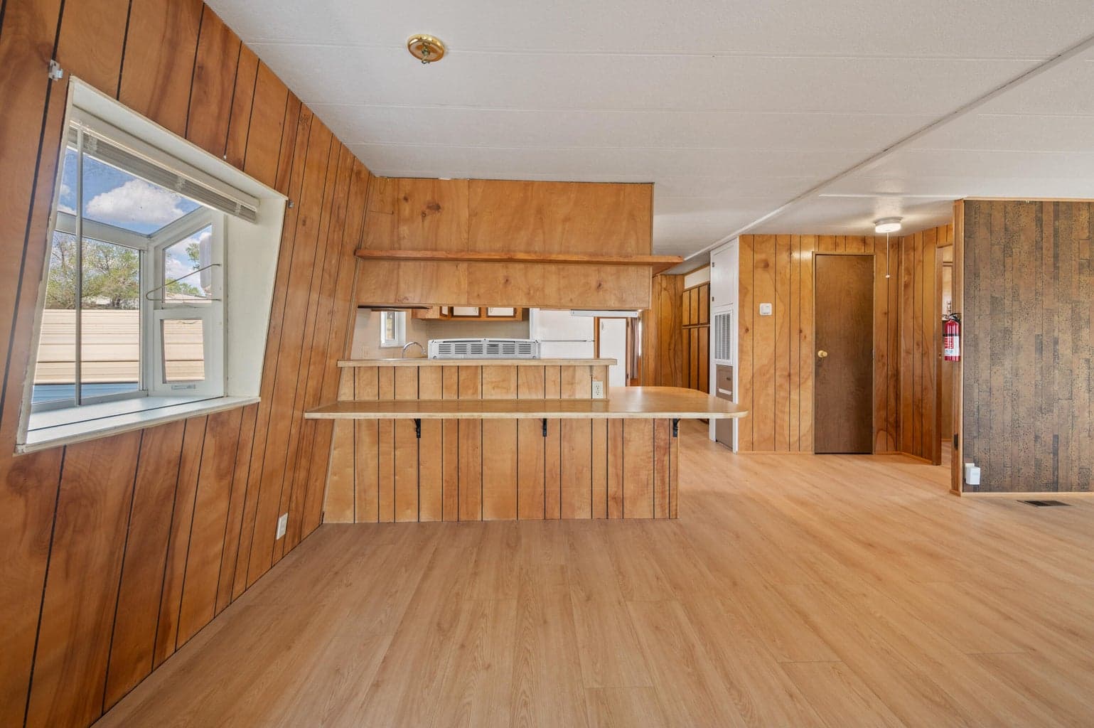 Photo of 133 SW Tompsett Street 16 of 56