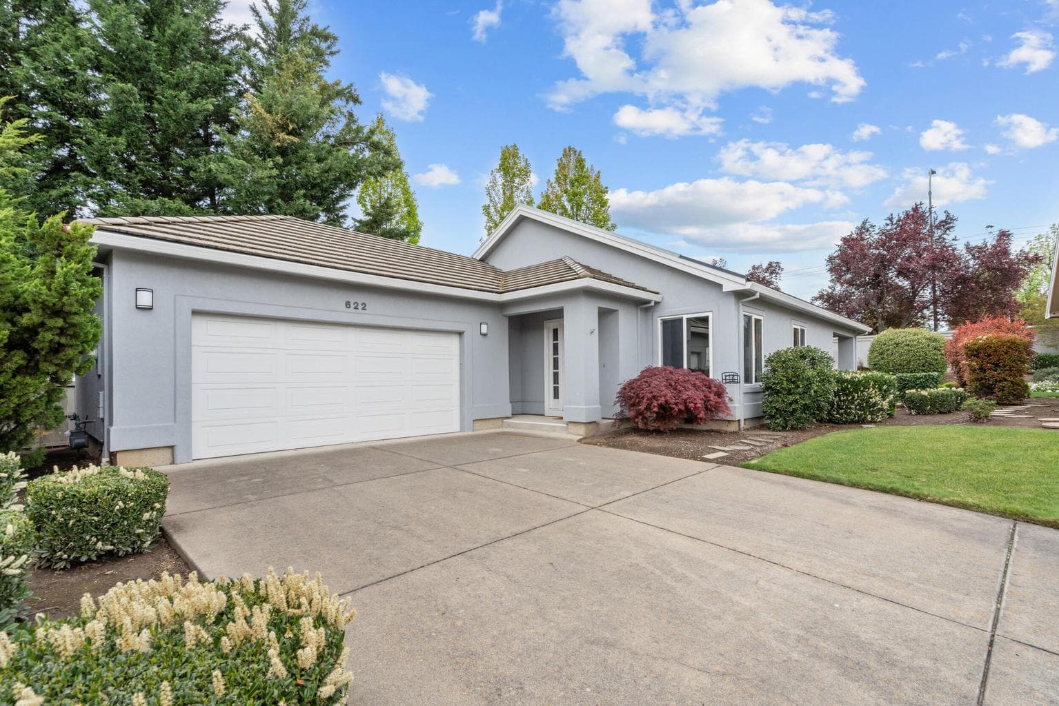 Photo of 622 Fernwood 3 of 26