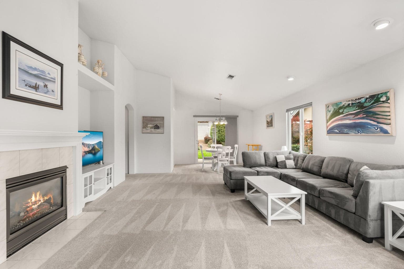 Photo of 622 Fernwood 5 of 26