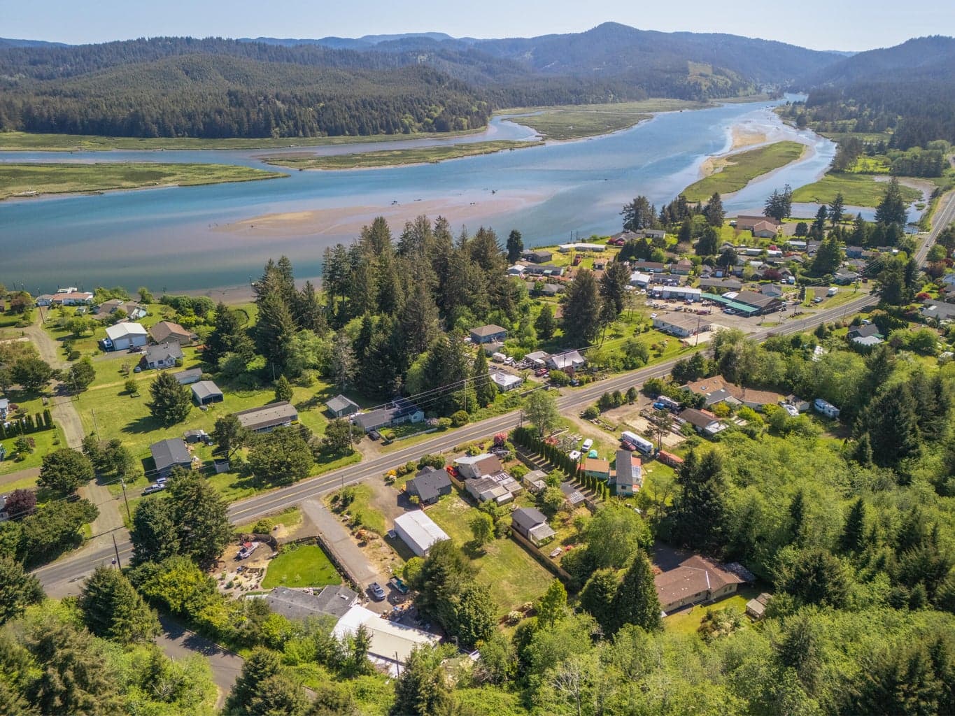 Photo of 2343 Alsea 2 of 26