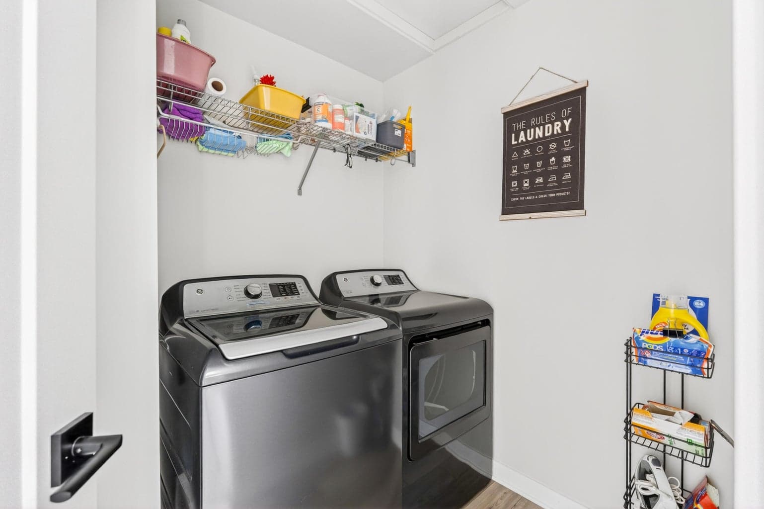 Photo of 4572 SW 37th Street 14 of 18