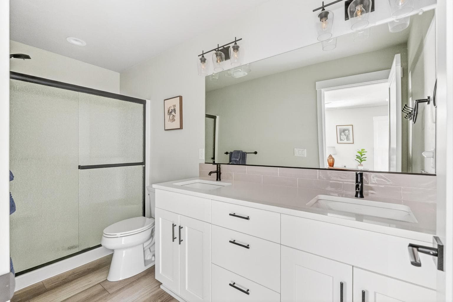 Double vanity sinks.