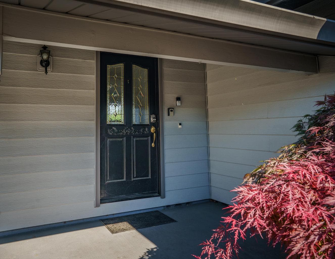Photo of 604 Hemlock 5 of 26