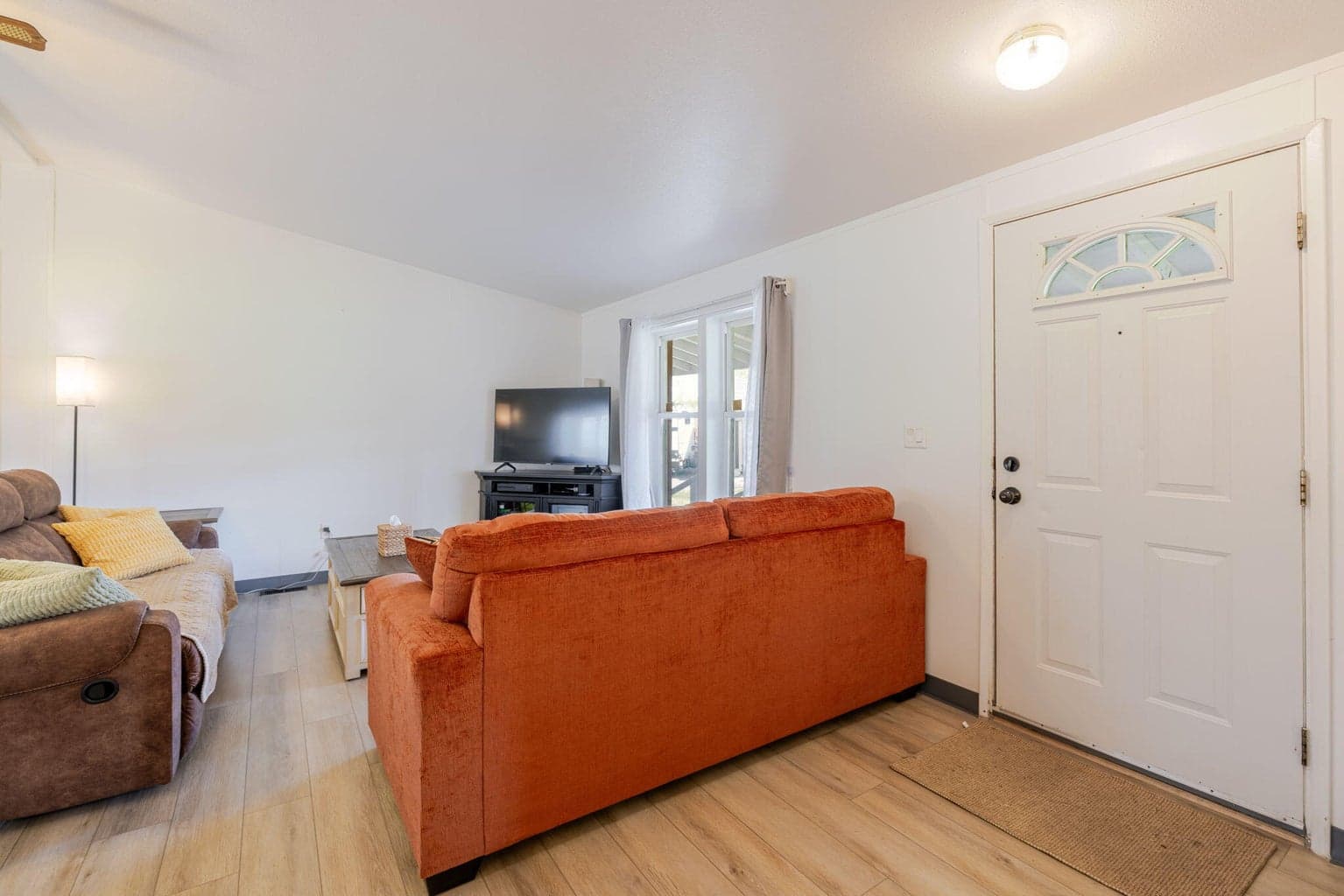 Photo of 2447 McDougal 4 of 47
