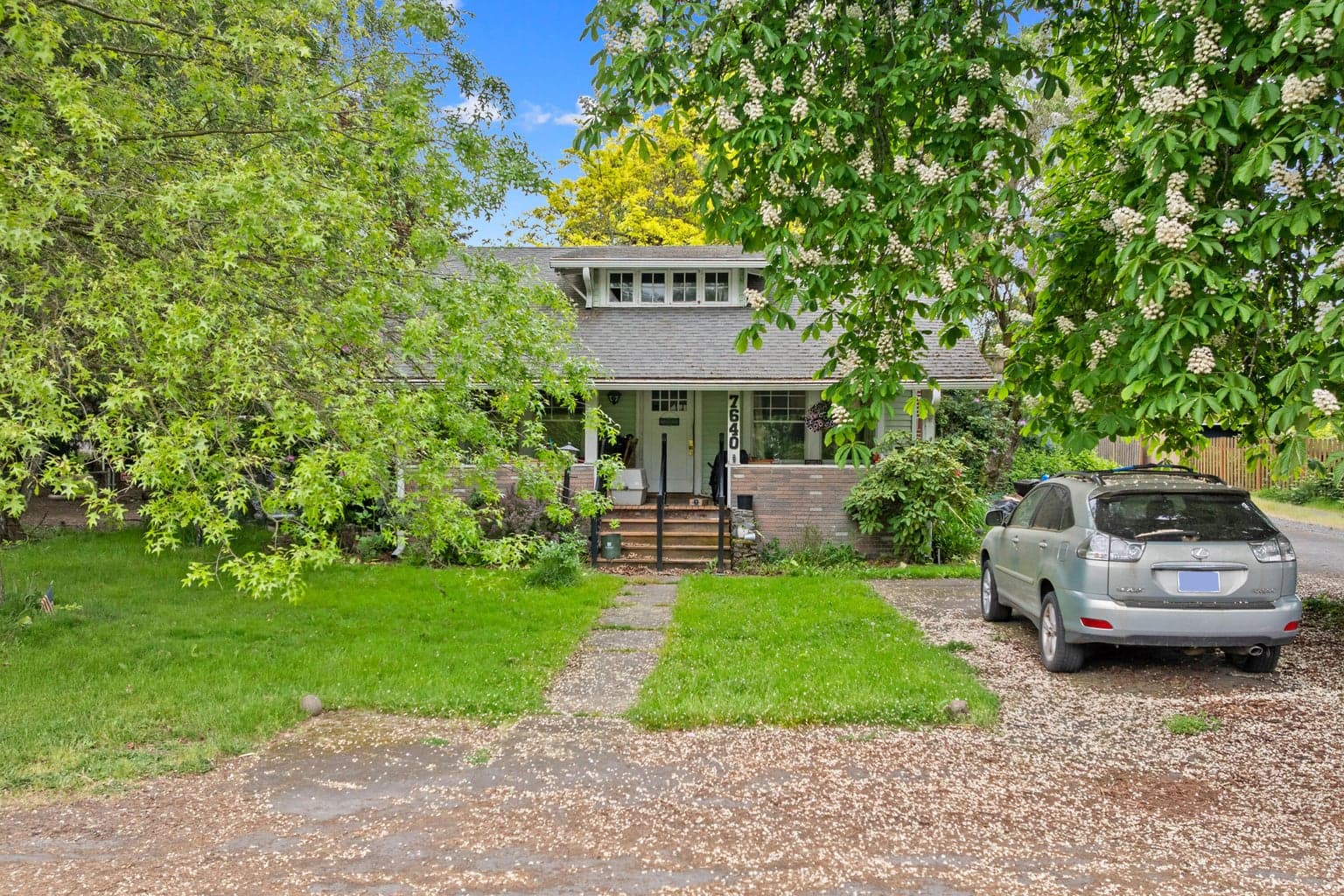 Photo of 7640 67th 4 of 21
