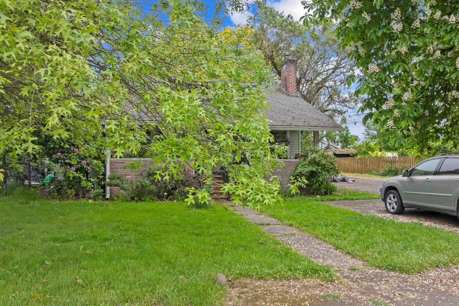 Photo of 7640 67th 5 of 21