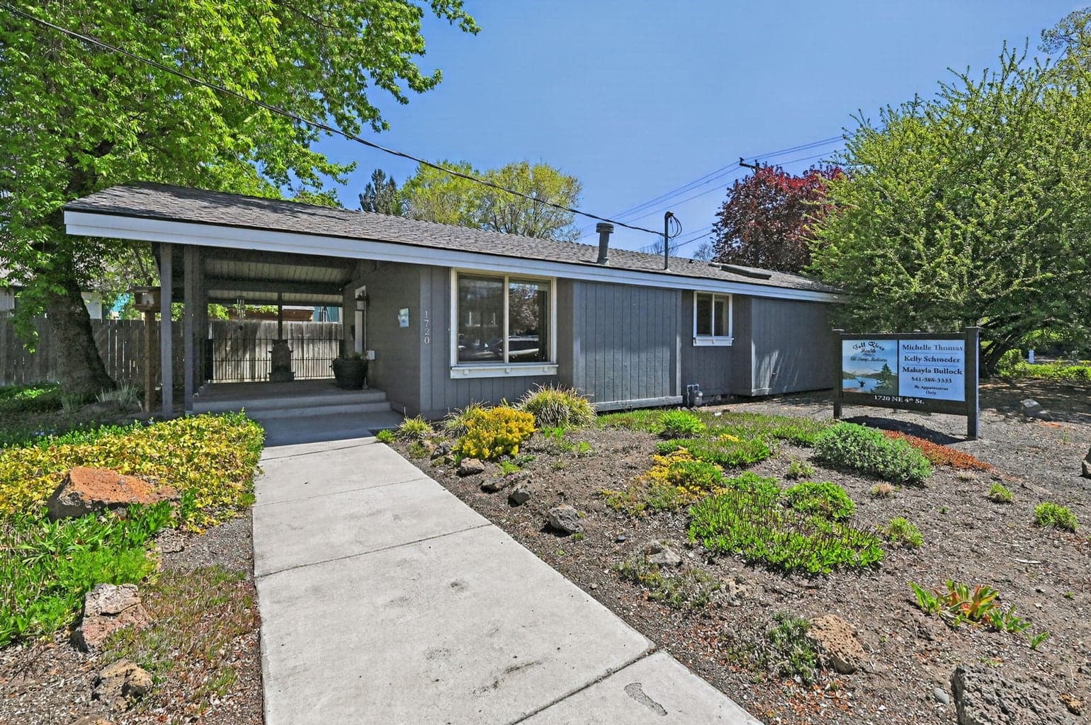 Photo of 1720 4th Street 3 of 37