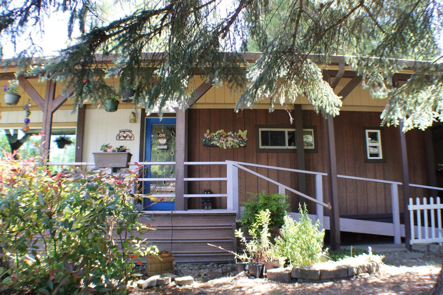Photo of 6226 Evans Creek 2 of 30