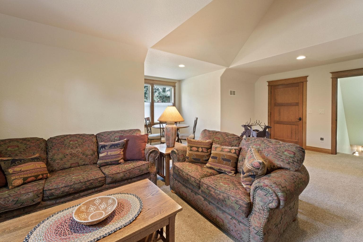 Photo of 2677 NW Champion Circle 32 of 47