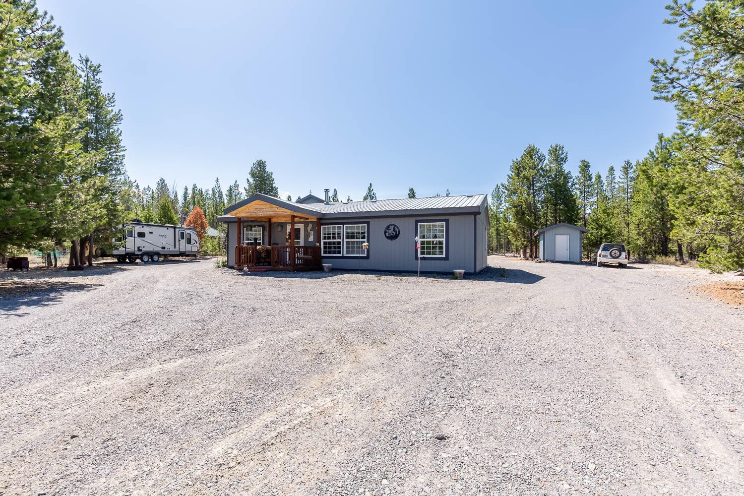 Photo of 123551 Surveyor 3 of 42