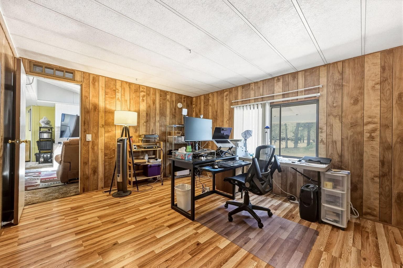 Photo of 16050 Elderberry Lane 28 of 38