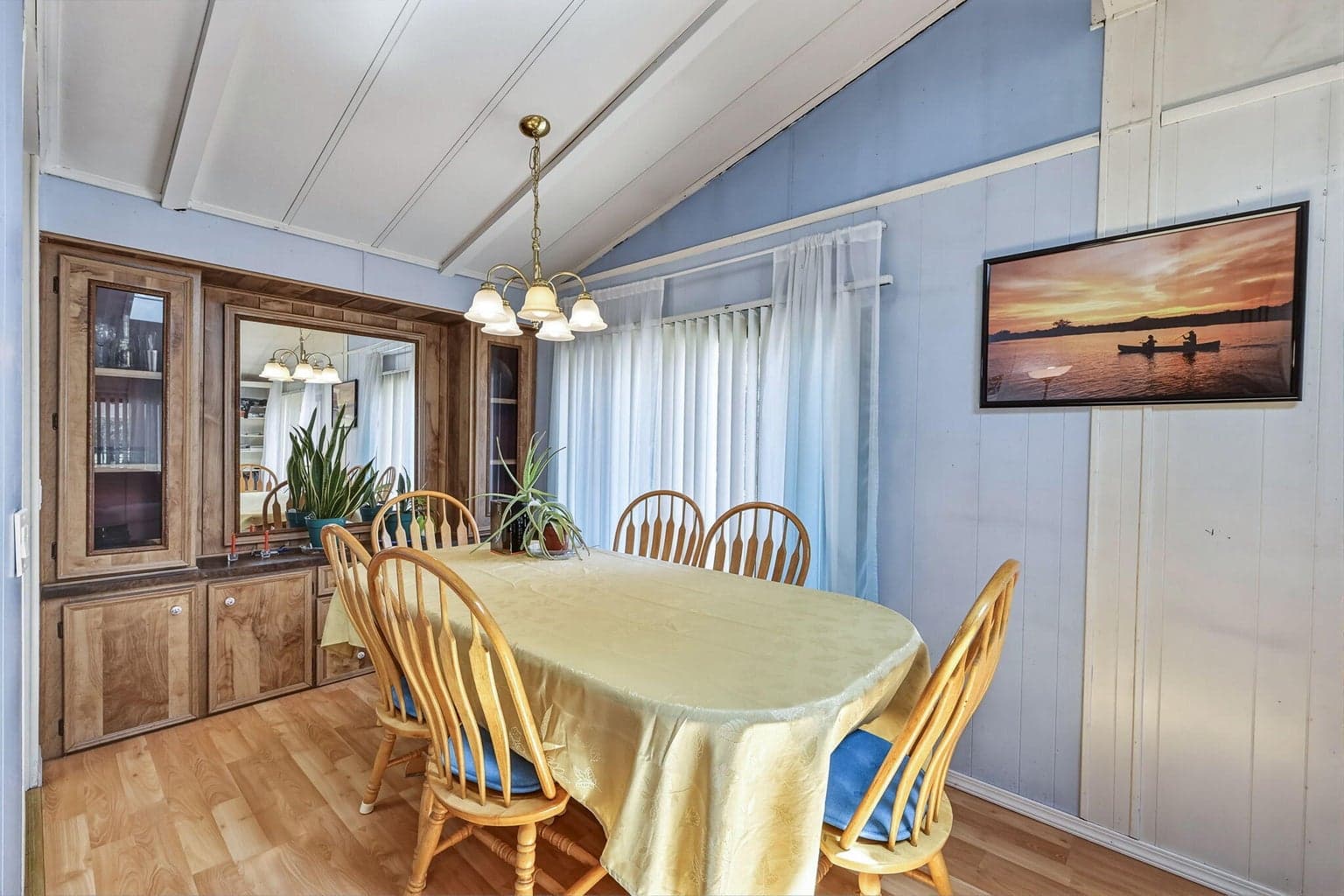 Photo of 16050 Elderberry Lane 16 of 38