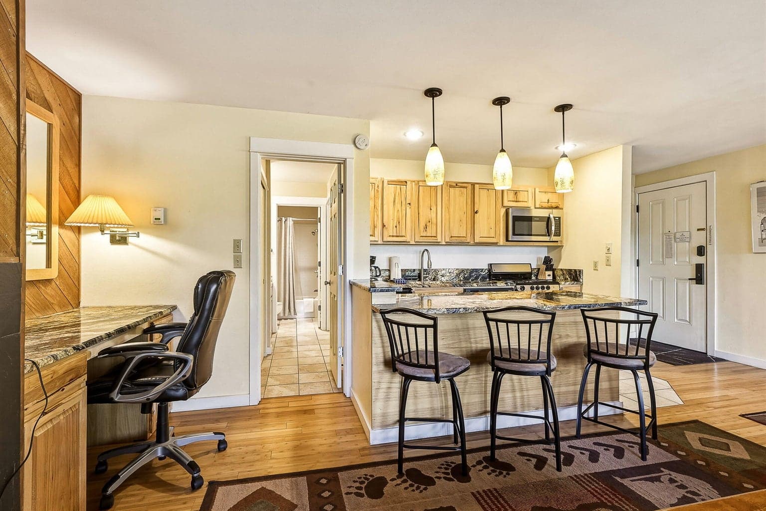 Photo of 18575 SW Century Drive 7 of 35