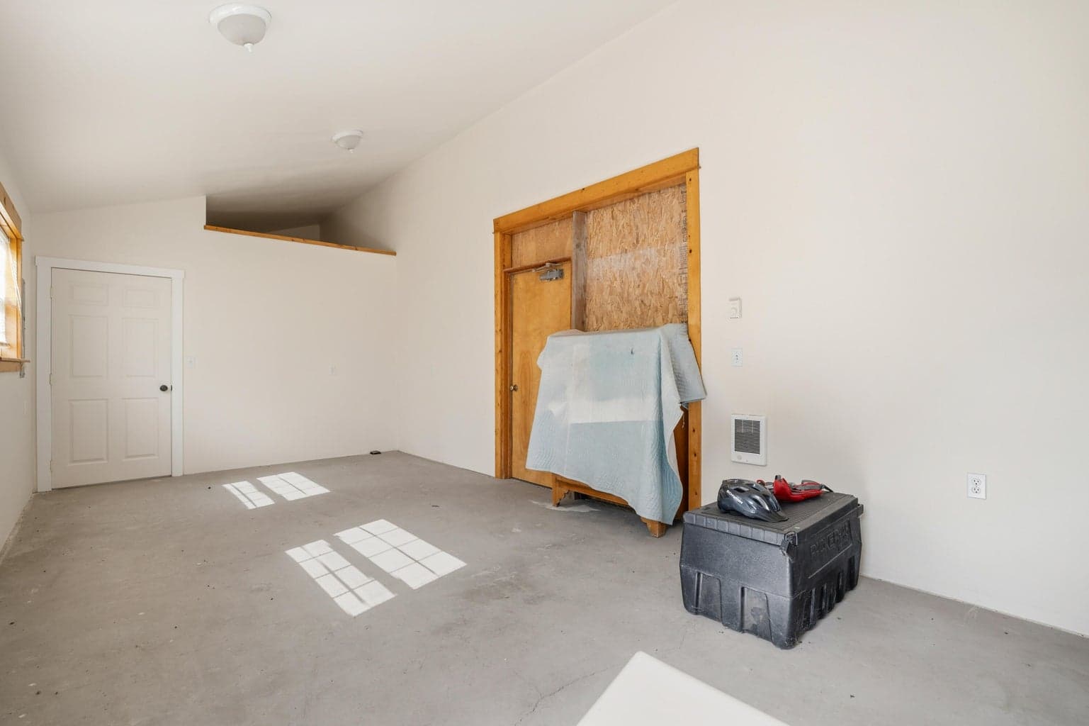 Photo of 3900 SE Riverview Road 61 of 91