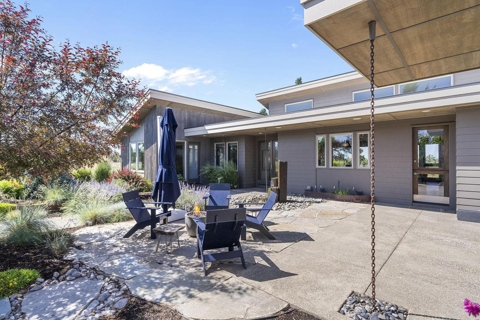 Photo of 23420 Bear Creek 4 of 52