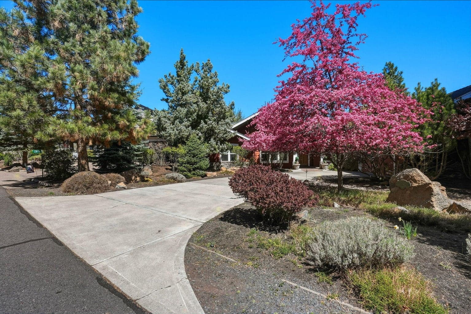 Photo of 2964 Fairway Heights 3 of 47