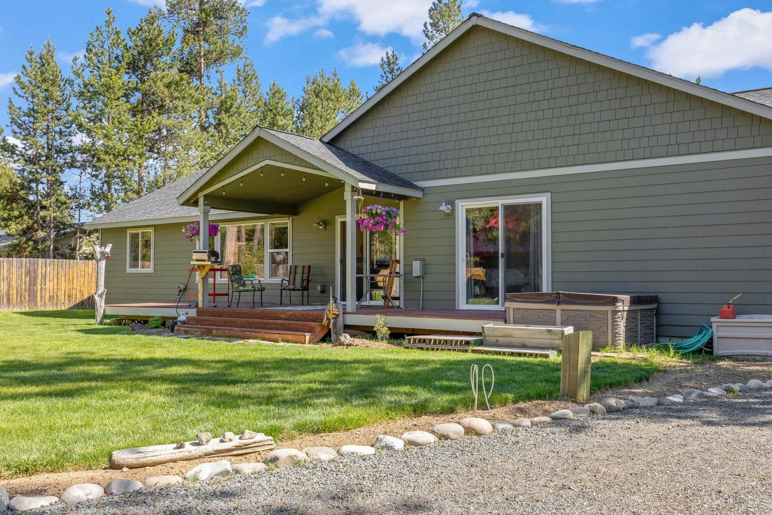 Photo of 17440 Gull Drive 22 of 34