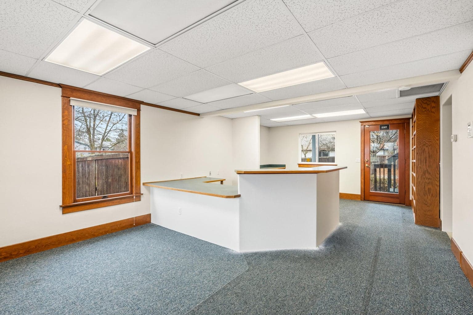 Photo of 858 A 3 of 28