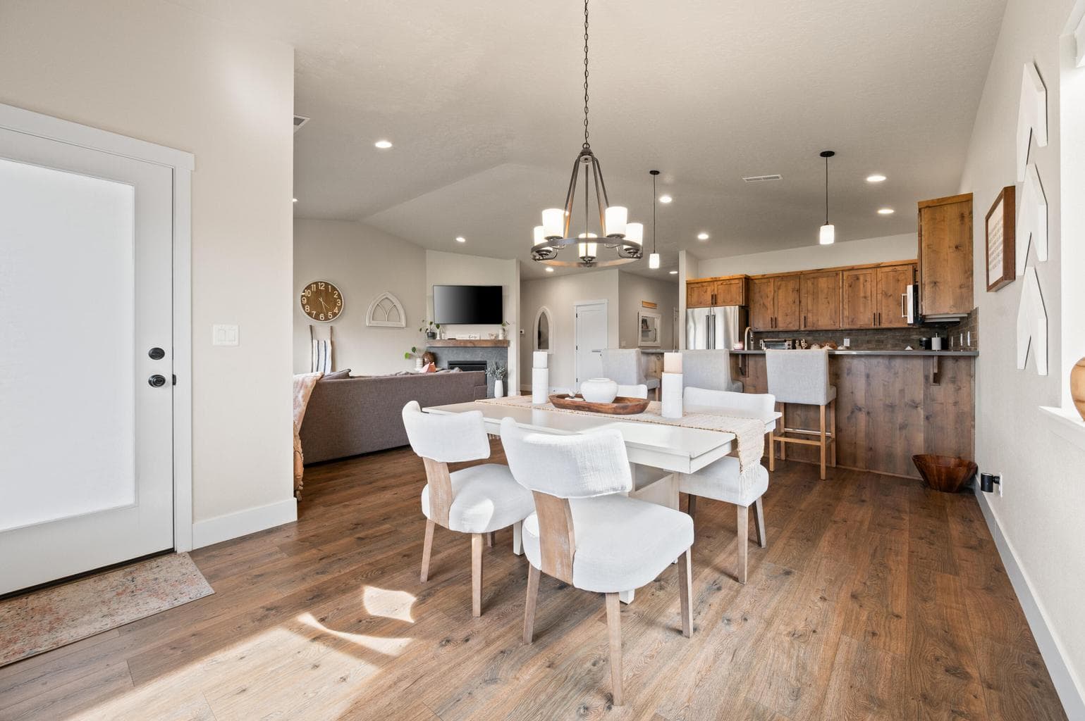 Photo of 4951 SW Yew Place 33 of 55