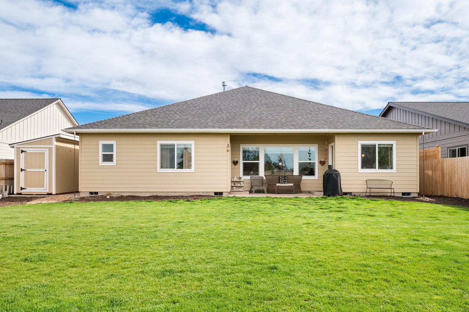 Photo of 4951 SW Yew Place 43 of 55