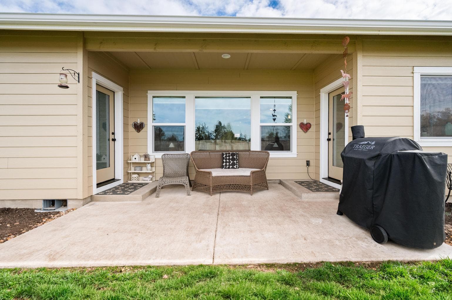 Photo of 4951 SW Yew Place 53 of 55