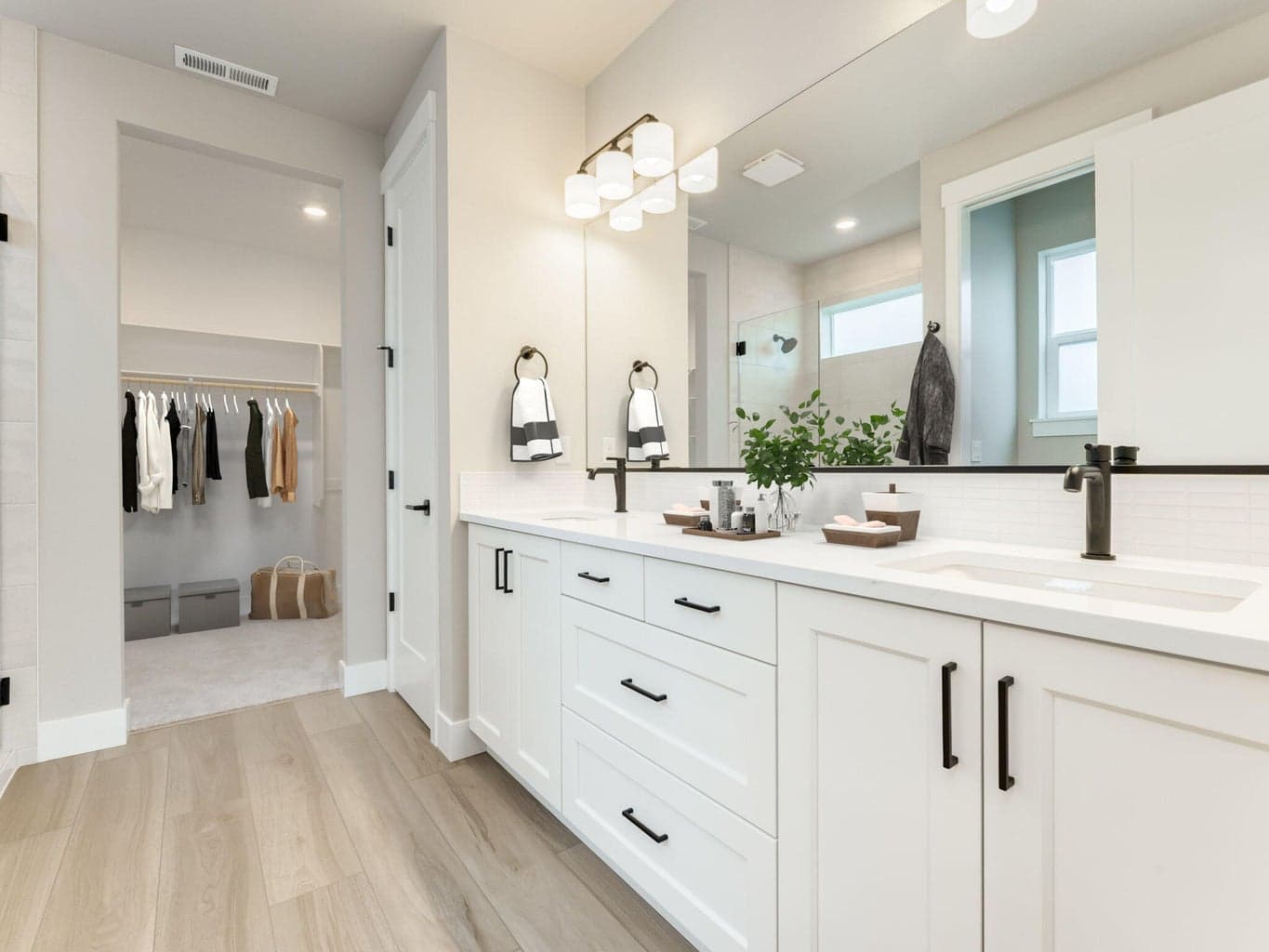 Home will be similar to photo shown. Specs and colors may vary.