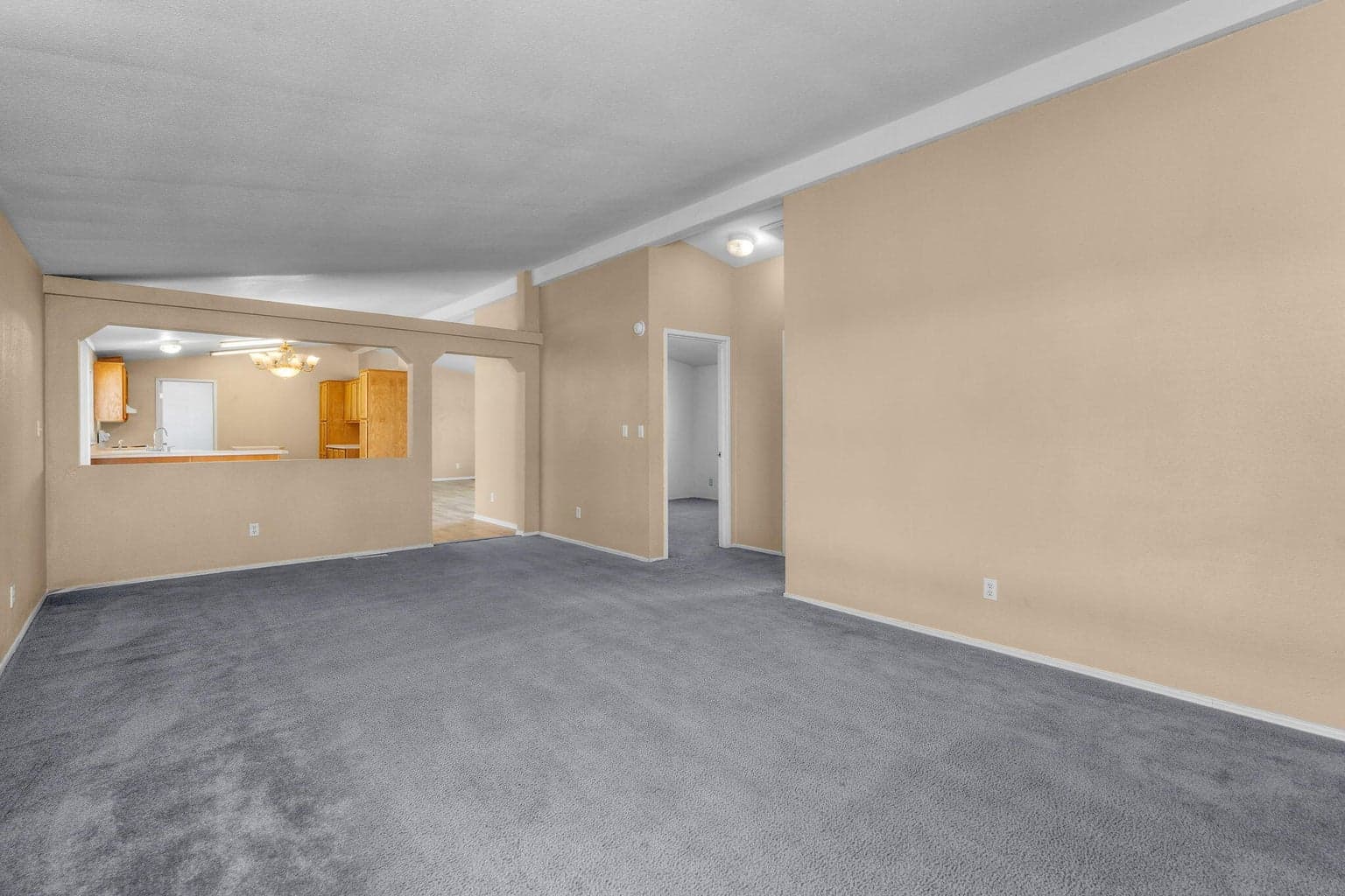 Photo of 397 SE 6th Street 11 of 32