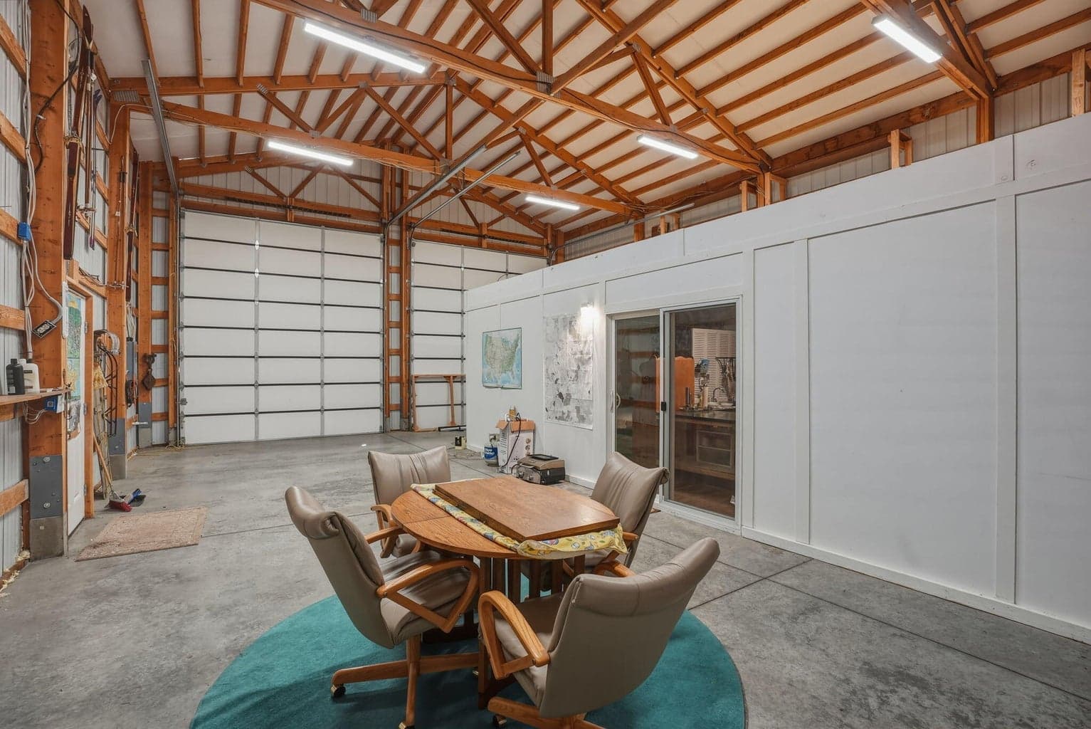Photo of 17118 Laguna Road 8 of 24