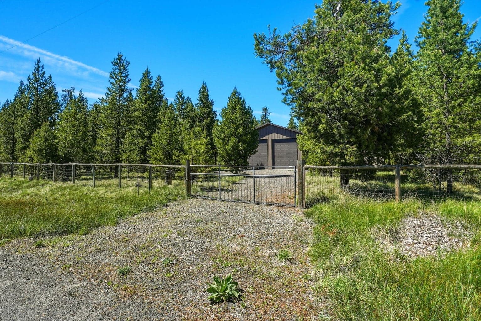Photo of 17118 Laguna Road 18 of 24