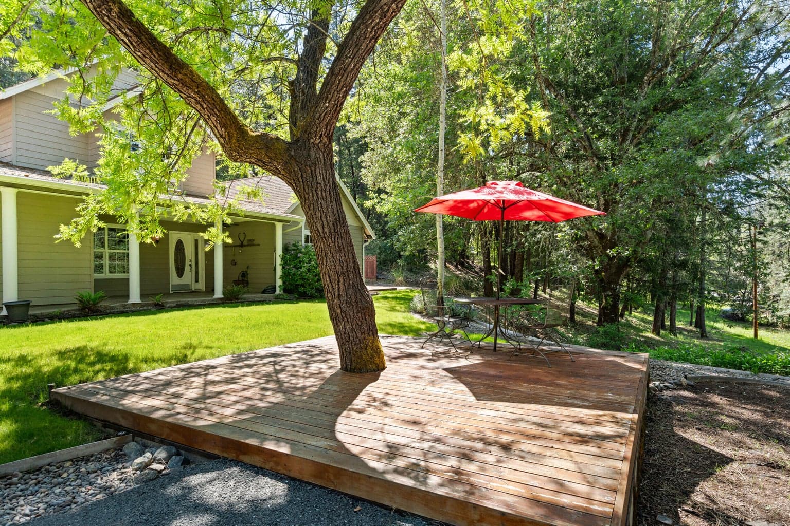 Photo of 651 Dutcher Creek 4 of 48
