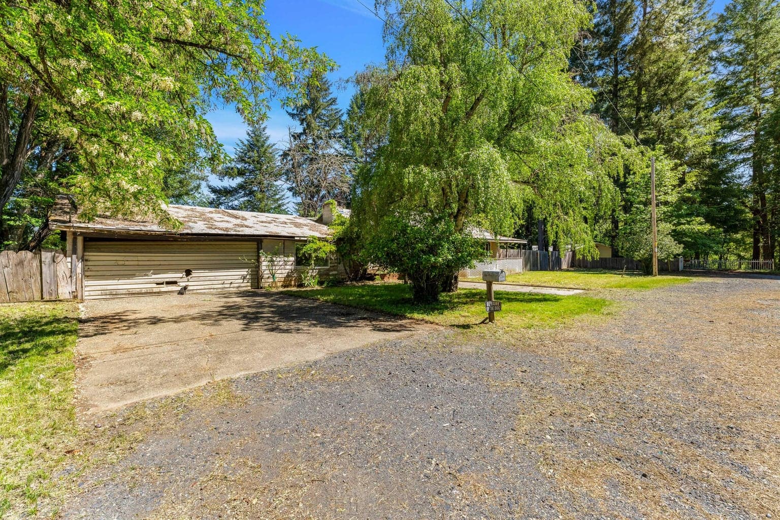 Photo of 337 Kerby 1 of 26