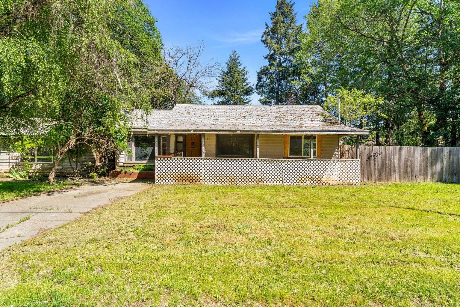 Photo of 337 Kerby 5 of 26