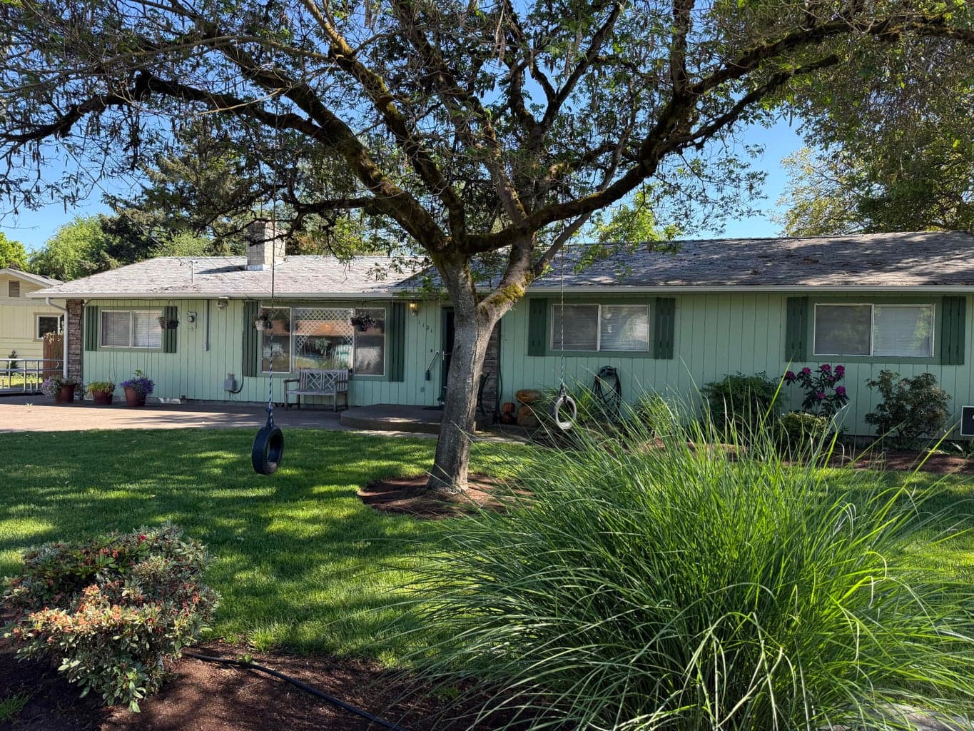 1121 Cottonwood
