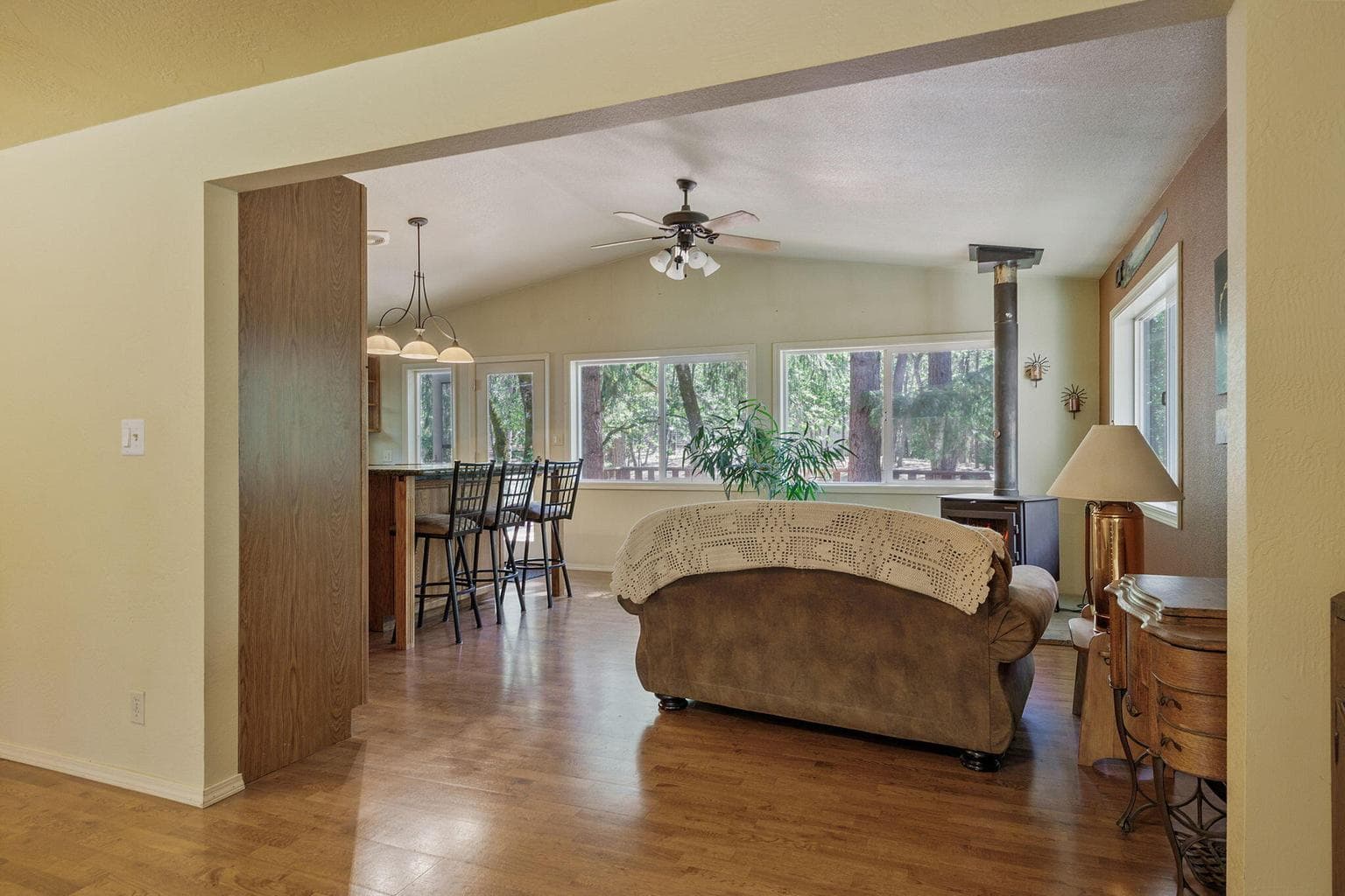 Photo of 291 Pyle 4 of 29