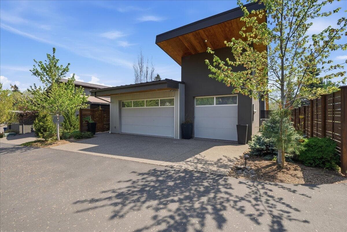 Photo of 636 Portland 3 of 50