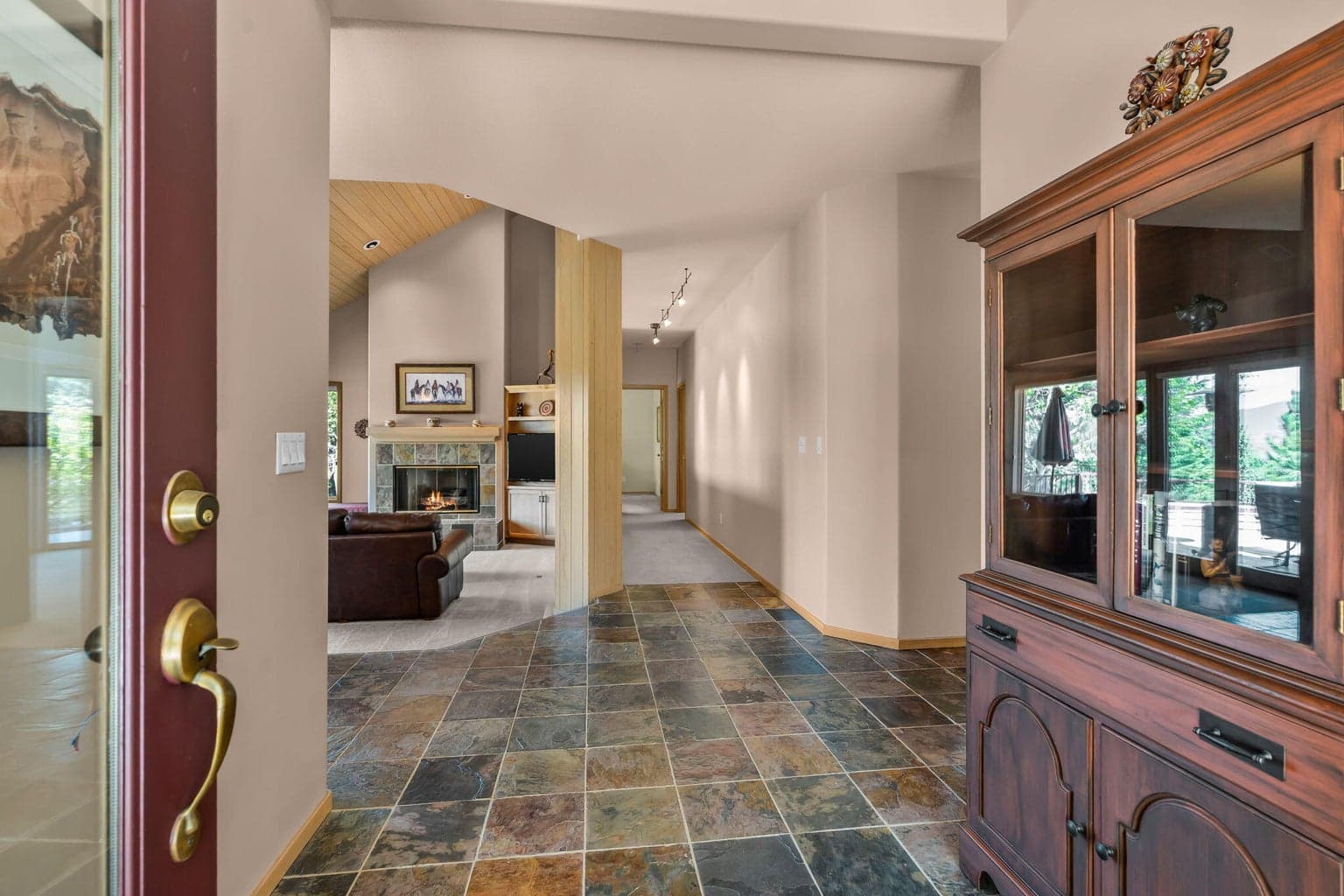 Photo of 2594 NW Obrien Court 7 of 64