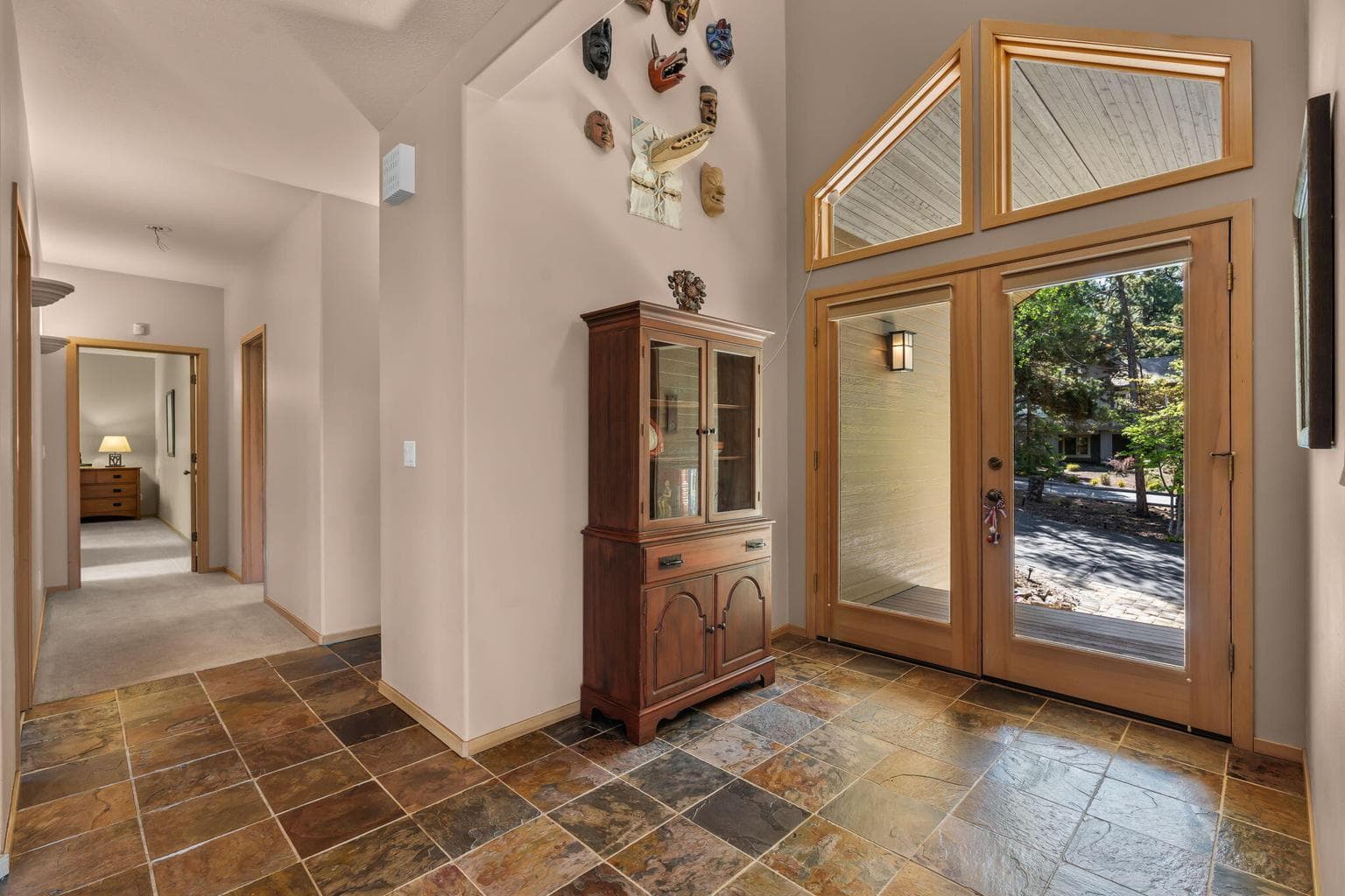 Photo of 2594 NW Obrien Court 8 of 64