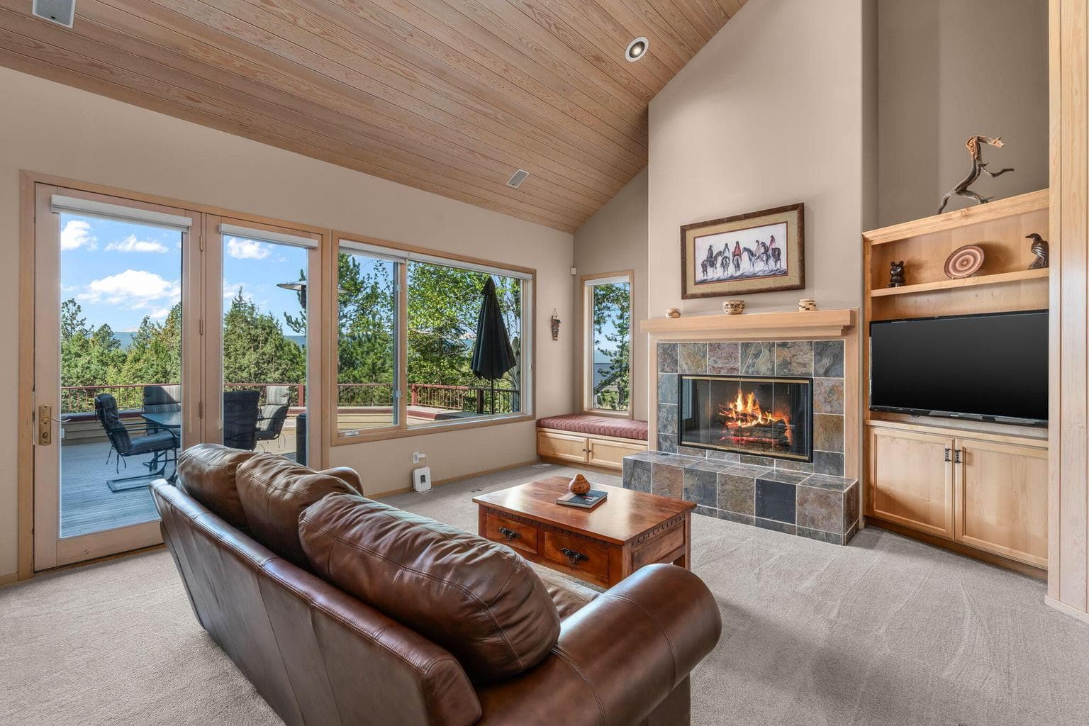 Photo of 2594 NW Obrien Court 10 of 64