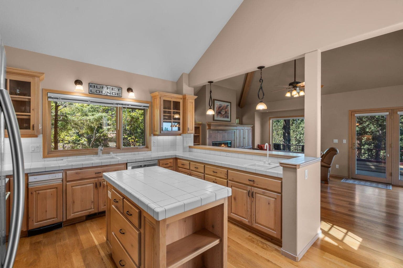 Photo of 2594 NW Obrien Court 17 of 64