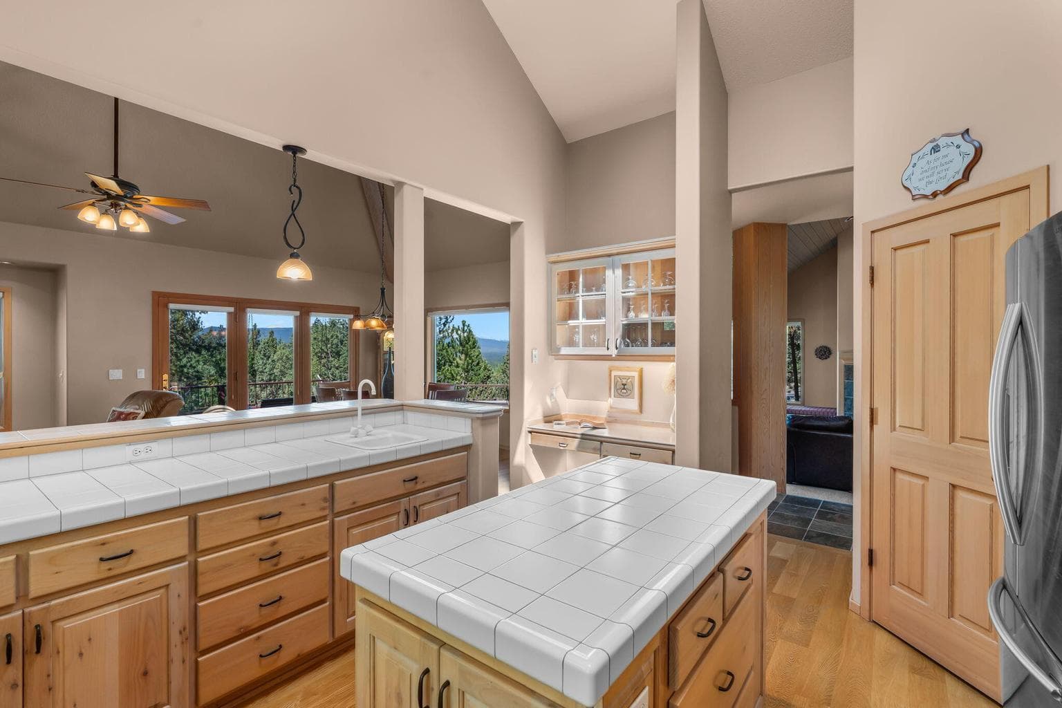 Photo of 2594 NW Obrien Court 18 of 64