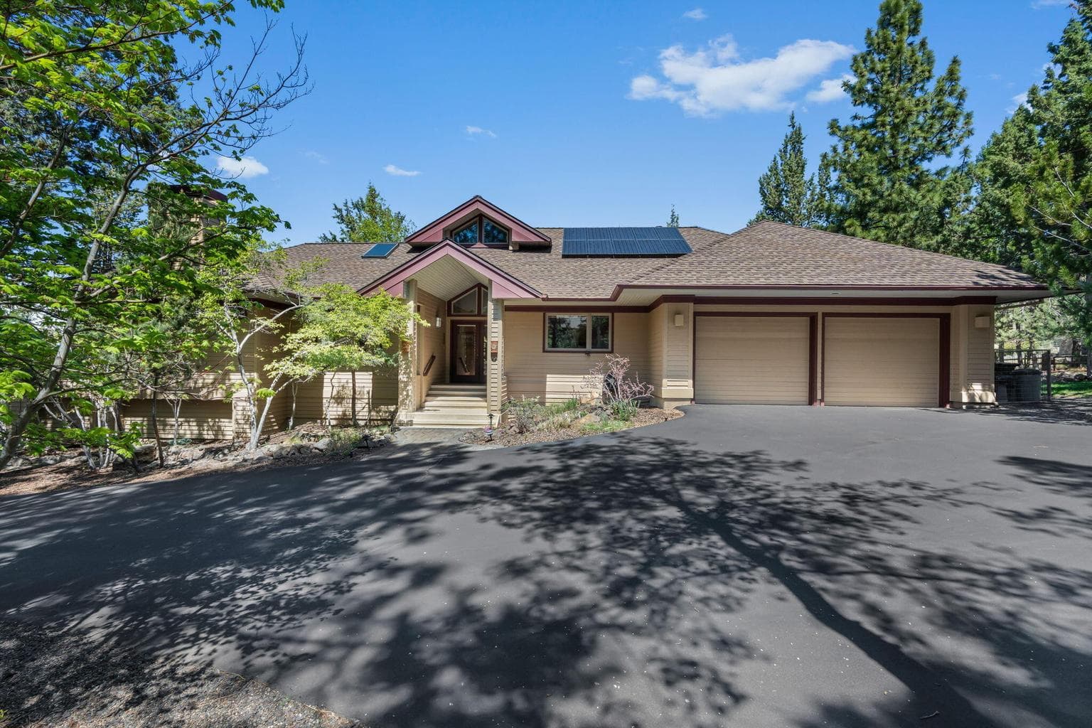 Photo of 2594 NW Obrien Court 52 of 64